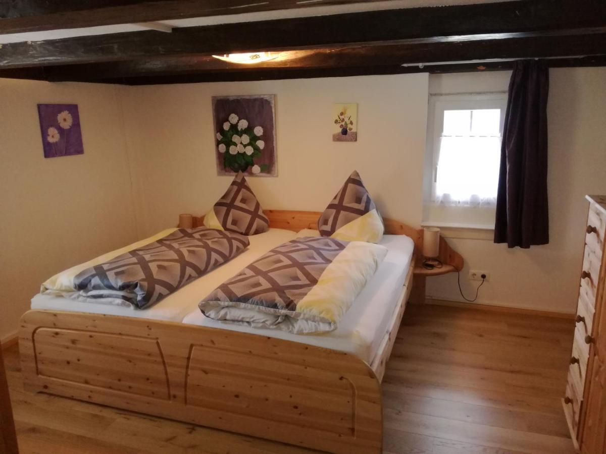Familien Ferienwohnung Linder 그라펜하우젠 외부 사진